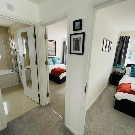 Enfield Chase Apartment エクステリア 写真
