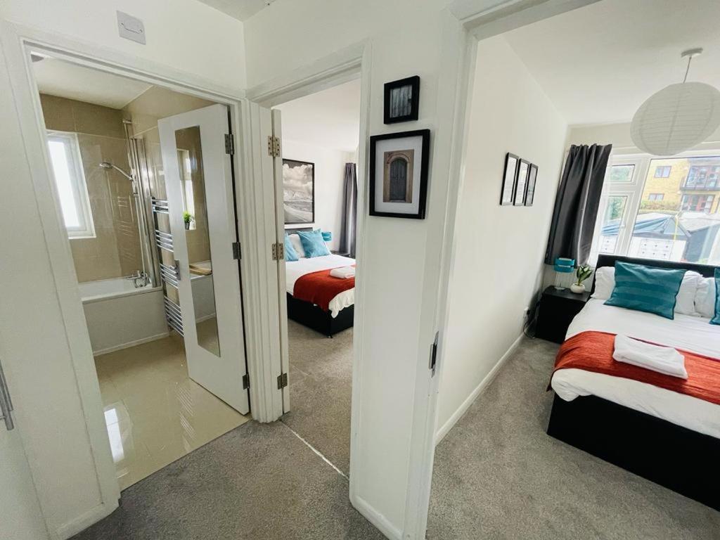 Enfield Chase Apartment エクステリア 写真