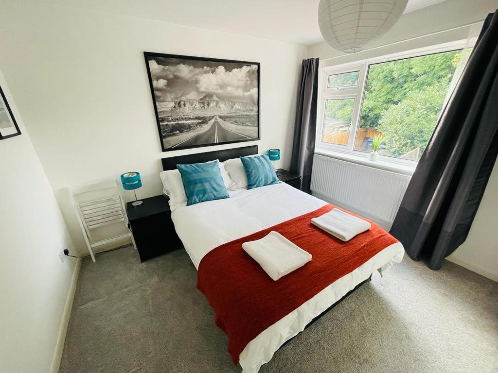 Enfield Chase Apartment エクステリア 写真